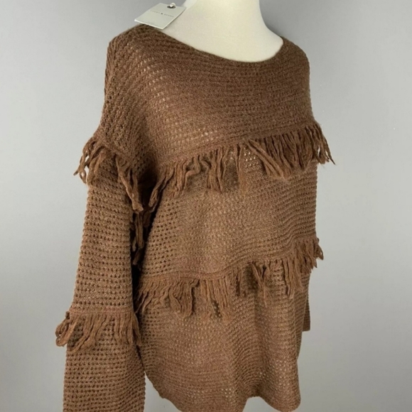 Lucky Brand Sweaters - Lucky Brand XL NWT Fringe sweater
